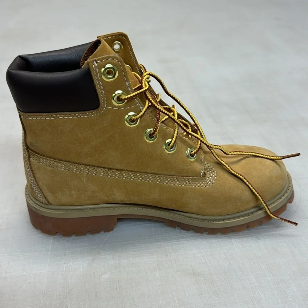 0824-08 Authentic Timberlands. Never Worn.